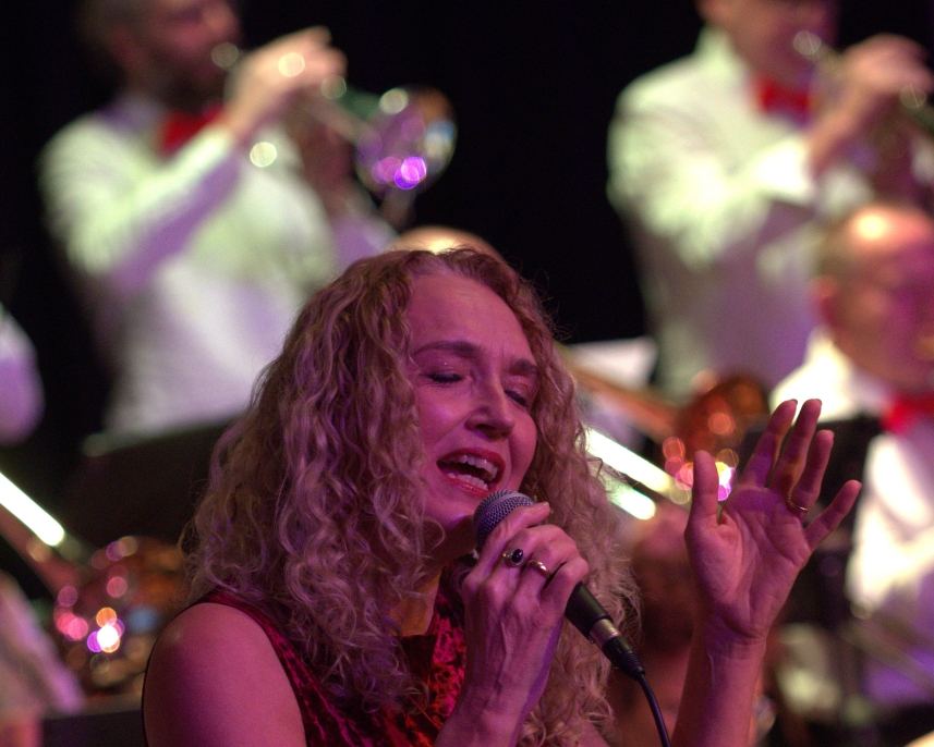 Delta Swing Bigband - Delta Jazz in BRES: Christmas Time